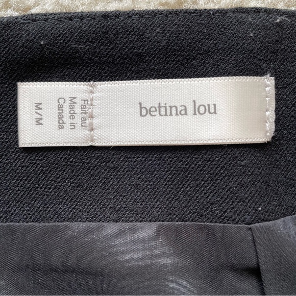 Betina Lou Montreal Designer Wool Mini Skirt Medium - Picture 6 of 8